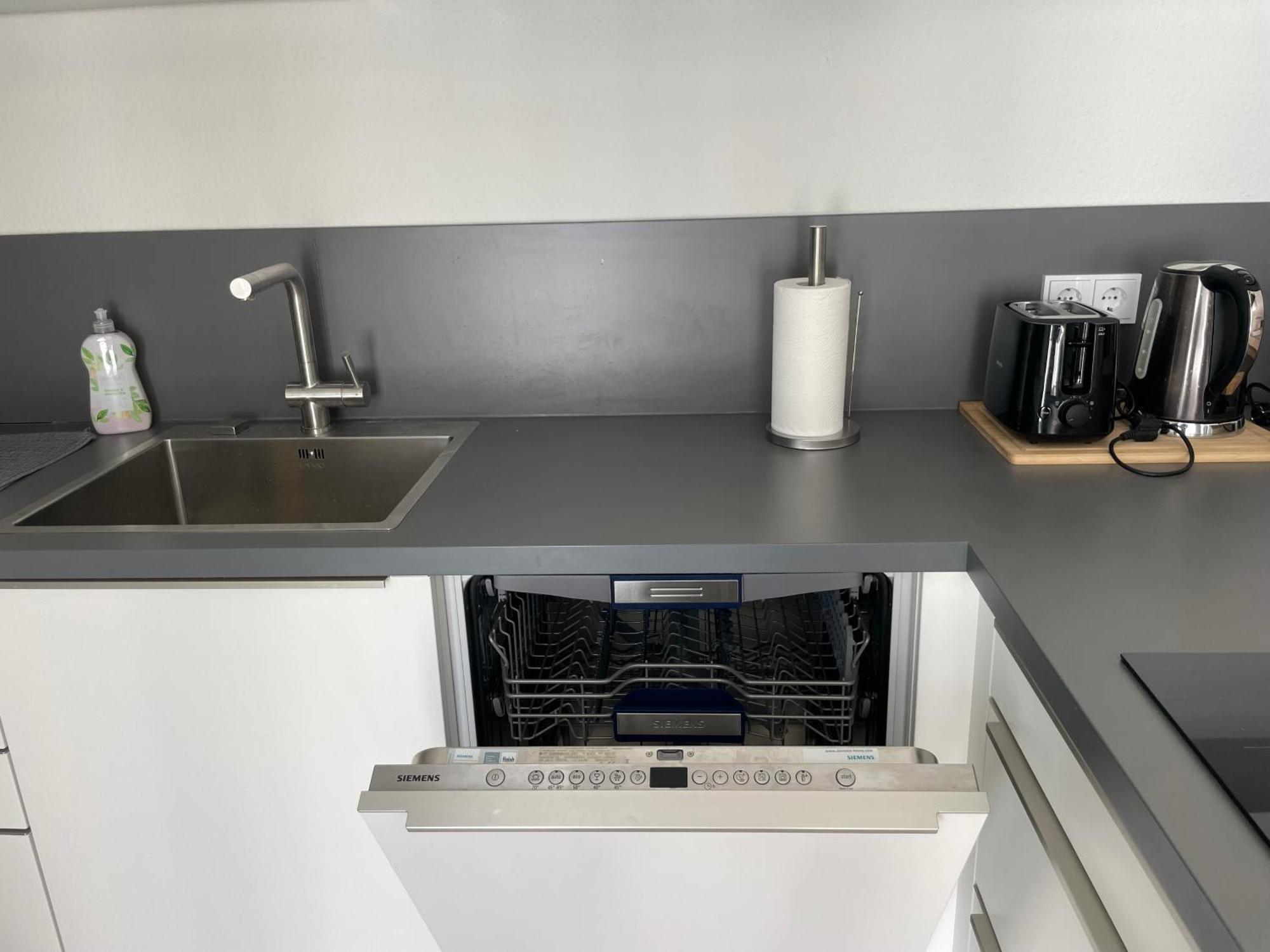 E&A City Apartment Hannover Mitten Im Stadtzentrum Mit Lift Und Tiefgarage Esterno foto